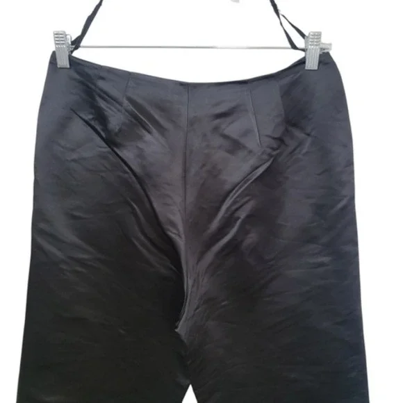 DUE per DUE Bloomingdales Black Silk Blend Satin Tapered Crop Pant Sz 14 34x28 - Picture 7 of 8